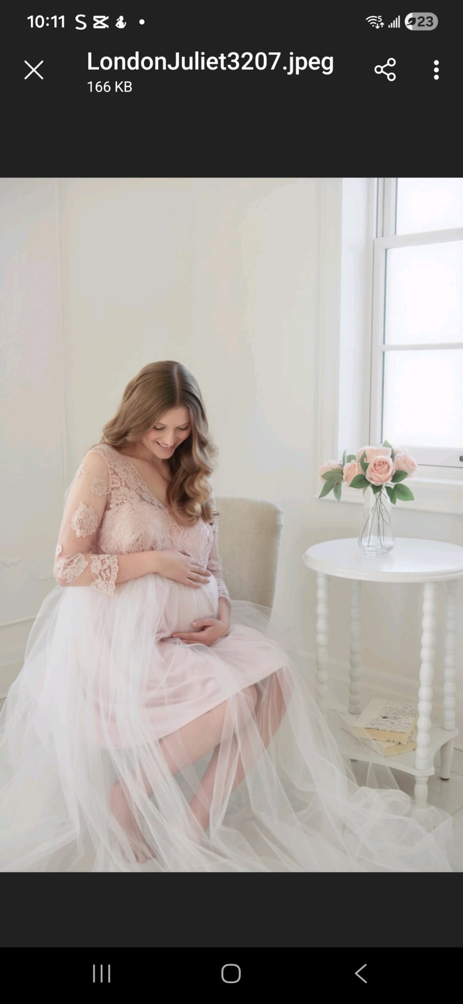 Natural glam — maternity